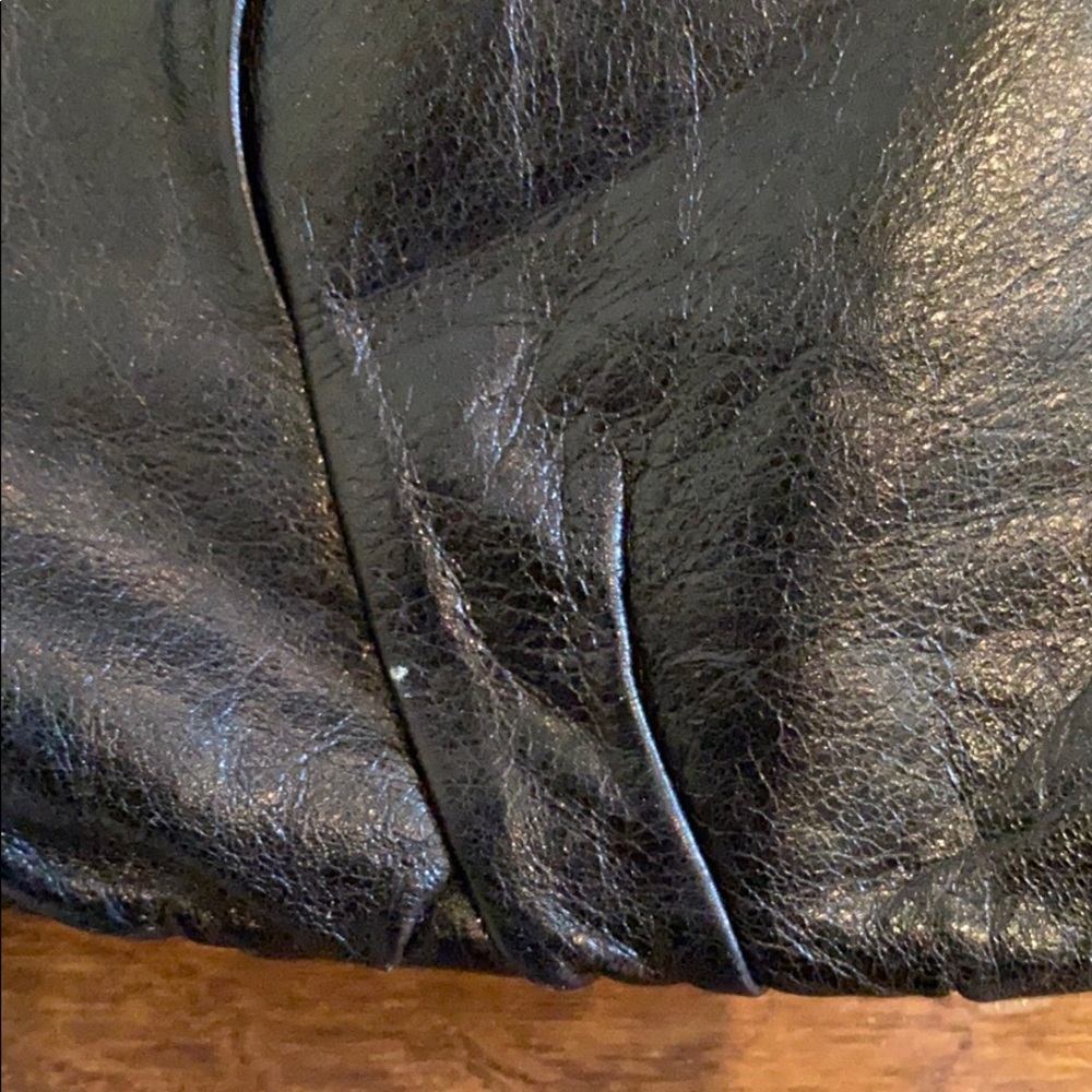 Gucci Hysteria Wristlet Black Leather Clutch - Picture 6 of 8